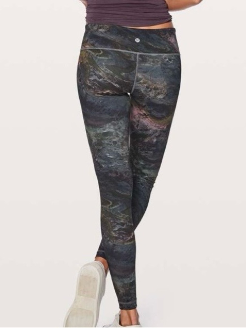 Lululemon Wunder Under Low-Rise Tight Full-On Luxtreme 28" Leggings Size 4 Yoga